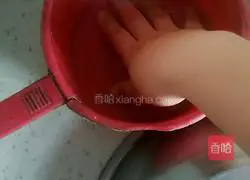 Illustration of how to make fried cakes 9