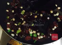 Cantonese Sausage Braised Rice Recipe Illustration 4