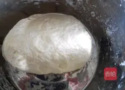 Illustration of how to make pretzel cake 3