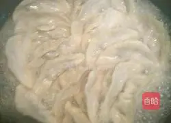 Illustration of how to make egg-fried dumplings 2 