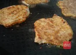 Illustration of how to make shaobing tenderloin 10