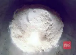 Illustration of how to make spinach noodles 4