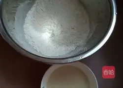 Illustration of how to make small white steamed buns 1