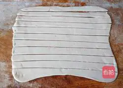 Illustration of how to make hand pancake rolls 6