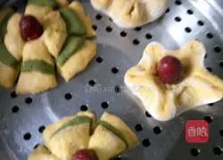 Illustration of how to make pumpkin steamed buns 5