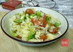 Illustration of how to make mixed fried rice 9