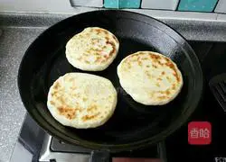 Illustration of how to make old-fashioned dough cakes 9