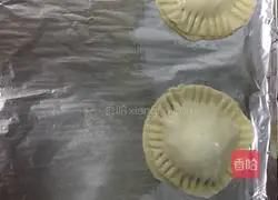 I don’t know what the cake is called.Illustration of how to make it 1