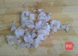 Illustration of how to make seafood wontons 2