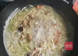 Cucumber Noodle Soup Recipe Illustration 8