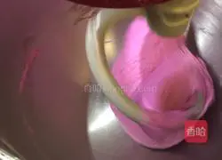 Illustration of how to make dragon juice rose steamed buns 2