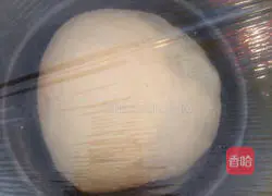 Illustration of how to make small pancakes 5