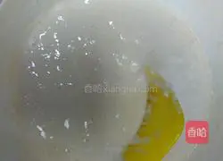 Illustration of how to make leek, ham and egg pancakes 3