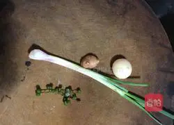 Illustration of how to make spicy noodles 1