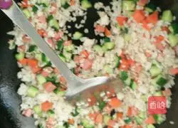 How to make simple fried rice Illustration 6