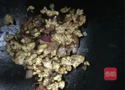 Illustration of how to make dumpling skin pancakes 3