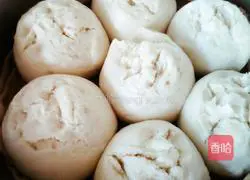 Illustration of making soda ash handmade flowering steamed buns 10