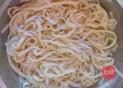 Illustration of how to make delicious fried noodles 9