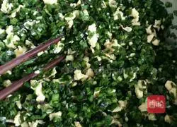 Illustration of how to make leek and egg dumplings 2