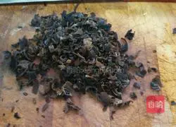 Illustration of how to make shrimp wontons 9