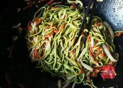 Green Fried Noodles Illustration 17