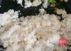 Orleans Crispy Bone Sausage Fried Rice Recipe Illustration 4