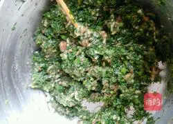 Illustration of how to make fennel dumplings 5