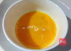 Illustration of how to make egg fried rice 2