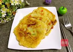 Illustration of how to make Korean potato pancakes 8
