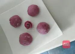 Illustration of how to make purple sweet potato buns 3