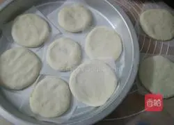 Illustration of homemade sesame seed cakes 10