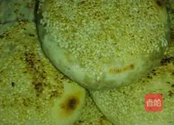 Illustration of how to make pancakes 9