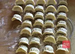 Illustration of how to make sea cucumber dumplings 15