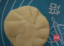 Illustration of how to make hollow sesame cake 12