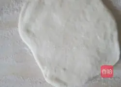 Illustration of how to make steamed buns stuffed with black sesame filling 11