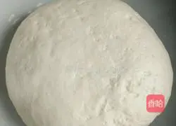 Illustration of how to make multi-stuffed three-fresh dumplings 1