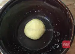 Illustration of how to make green onion butter cake 2