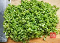 Illustration of how to make bean and pork dumplings 4