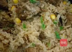 Illustration of how to cook pork ribs with rice in rice cooker 4