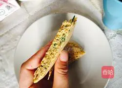 Illustration of how to make green onion oatmeal egg pancake 7