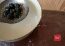 Illustration of how to make glutinous rice balls by hand 2