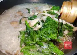 Illustration of how to make beef balls and oyster mushroom rice noodles 6