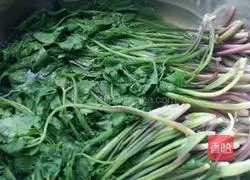 Illustration of how to make celery buns 4