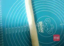 Illustration of how to make leek and meat dumplings 7