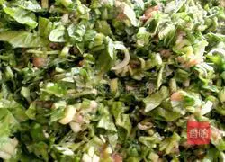 Illustration of how to make shepherd's purse steamed buns 2