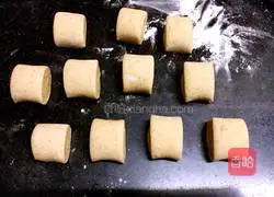 Illustration of how to make jujube brown sugar steamed buns 10