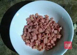 Sausage Illustration of how to make fried rice 1