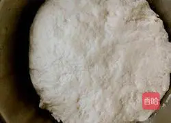 Illustration of how to make cabbage, green pepper and meat buns 2