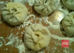 Illustration of how to make meat buns 4