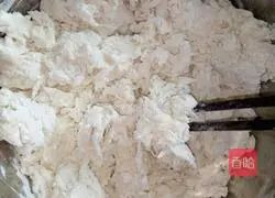 Illustration of how to make cartoon steamed buns for children 4